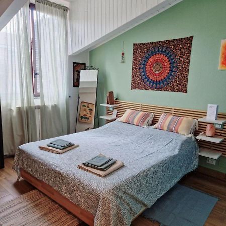 Into The World Apartment Milan Luaran gambar