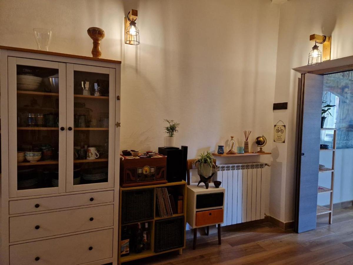 Into The World Apartment Milan Luaran gambar