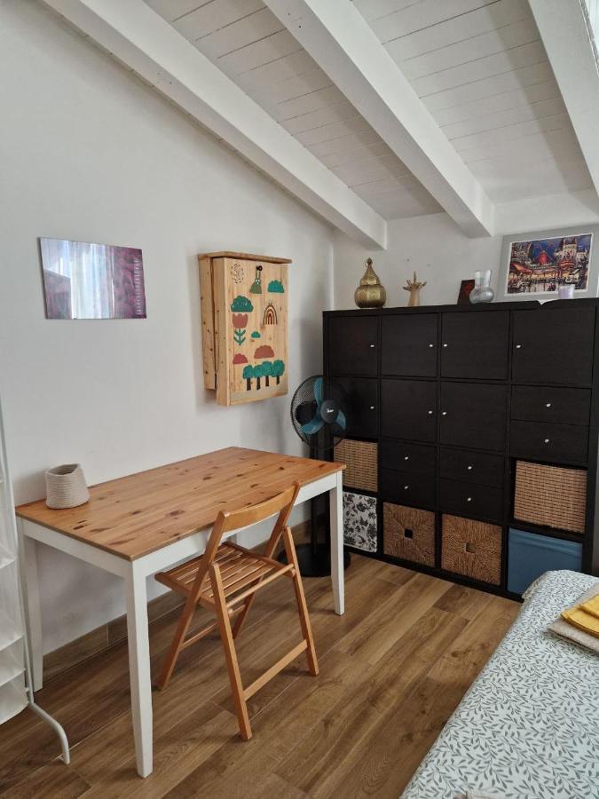 Into The World Apartment Milan Luaran gambar