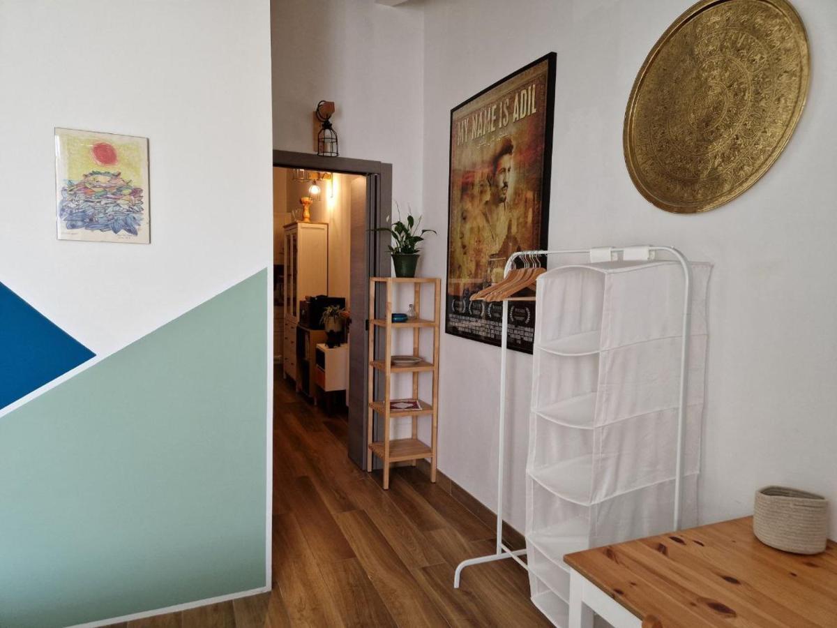 Into The World Apartment Milan Luaran gambar